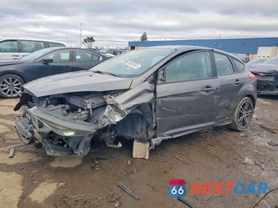 2016 FORD FOCUS ST 1FADP3L91GL202613 - główne zdjęcie licytacji z USA - miniatura