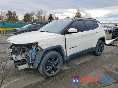2018 JEEP COMPASS LATITUDE 3C4NJDBB3JT400809 - główne zdjęcie licytacji z USA - miniatura