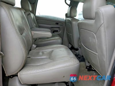 Zdjęcie 11 z 13 samochodu: 2004 CHEVROLET SUBURBAN K1500 VIN:3GNFK16Z54G111748 - miniatura
