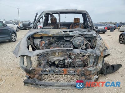 Piąte zdjęcie samochodu w środku: 2015 DODGE RAM 1500 VIN:3C6JR6AG3FG589274 - miniatura