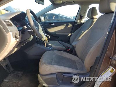 Zdjęcie 7 z 12 samochodu: 2014 VOLKSWAGEN JETTA BASE VIN:3VW2K7AJ1EM356624 - miniatura