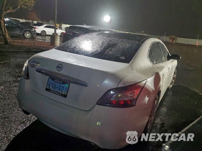 Trzecie zdjęcie samochodu z tyłu: 2013 NISSAN MAXIMA S VIN:1N4AA5AP8DC815941 - miniatura