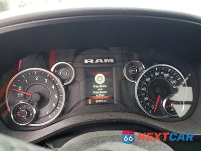 Zdjęcie 9 z 12 samochodu: 2024 RAM 1500 BIG HORN/LONE STAR VIN:1C6RRFFG2RN136853 - miniatura