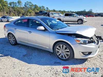 Czwarte zdjęcie samochodu z boku: 2016 KIA CADENZA LUXURY VIN:KNALN4D79G5206067 - miniatura