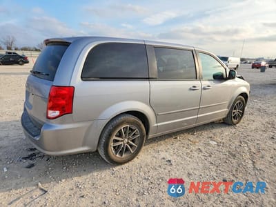 Trzecie zdjęcie samochodu z tyłu: 2016 DODGE GRAND CARAVAN SE VIN:2C4RDGBG5GR348133 - miniatura