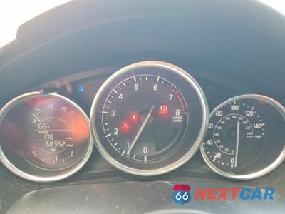 Zdjęcie 9 z 14 samochodu: 2016 MAZDA MX-5 MIATA CLUB VIN:JM1NDAC75G0111386 - miniatura