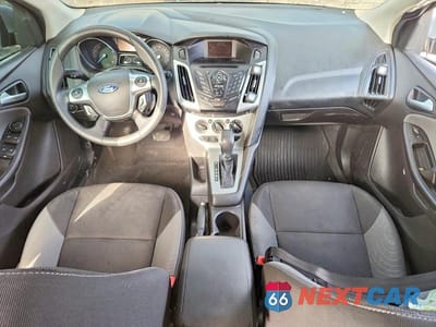 Zdjęcie 8 z 12 samochodu: 2012 FORD FOCUS SE VIN:1FAHP3K26CL161217 - miniatura