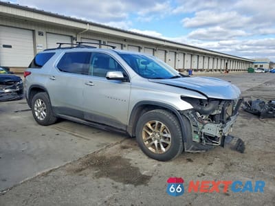 Czwarte zdjęcie samochodu z boku: 2020 CHEVROLET TRAVERSE LT VIN:1GNEVGKW9LJ309313 - miniatura