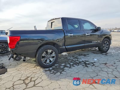 Trzecie zdjęcie samochodu z tyłu: 2019 NISSAN TITAN SV VIN:1N6AA1E51KN509402 - miniatura