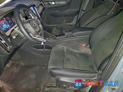 Zdjęcie 7 z 14 samochodu: 2023 VOLVO C40 RECHARGE ULTIMATE VIN:YV4ED3GM7P2041449 - miniatura