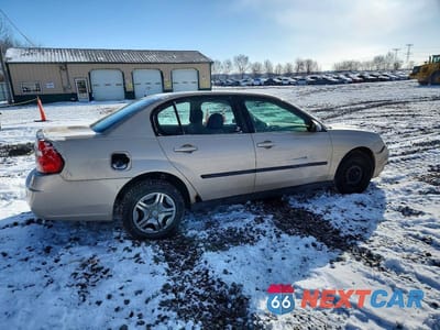 Trzecie zdjęcie samochodu z tyłu: 2004 CHEV MALIBU VIN:1G1ZS52F24F191447 - miniatura