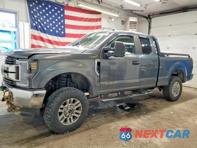 2017 FORD F250 SUPER DUTY 1FT7X2BT8HEB66794 - główne zdjęcie licytacji z USA - miniatura