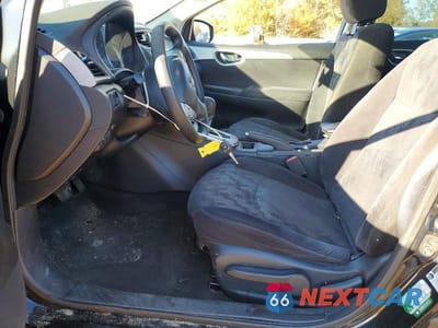 Zdjęcie 10 z 11 samochodu: 2013 NISSAN SENTRA S VIN:3N1AB7AP5DL615030 - miniatura