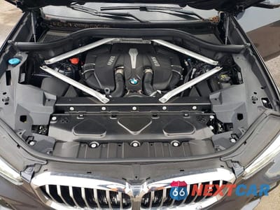 Zdjęcie 12 z 12 samochodu: 2019 BMW X5 XDRIVE50I VIN:5UXJU2C57KLN64448 - miniatura