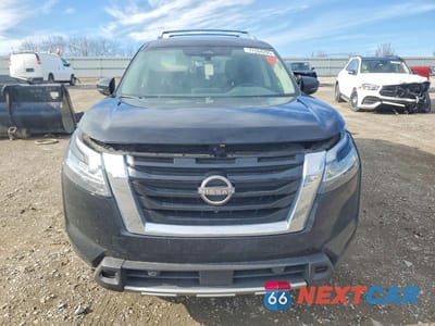 Piąte zdjęcie samochodu w środku: 2024 NISSAN PATHFINDER SL VIN:5N1DR3CA1RC208151 - miniatura