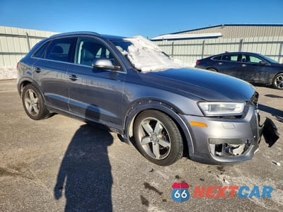 Czwarte zdjęcie samochodu z boku: 2015 AUDI Q3 PREMIUM PLUS VIN:WA1EFCFS7FR005421 - miniatura