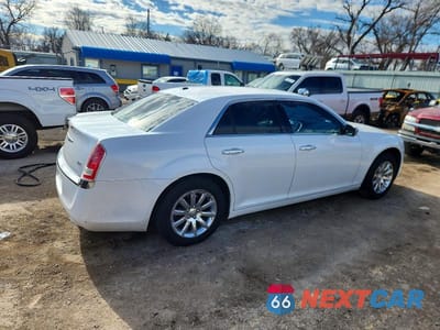 Trzecie zdjęcie samochodu z tyłu: 2012 CHRYSLER 300 LIMITED VIN:2C3CCACG3CH231806 - miniatura