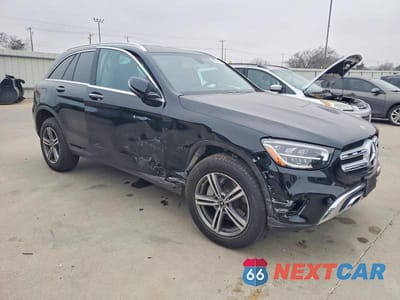 Czwarte zdjęcie samochodu z boku: 2020 MERCEDES-BENZ GLC 300 VIN:W1N0G8DB9LF801333 - miniatura