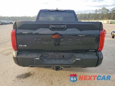 Zdjęcie 6 z 12 samochodu: 2024 TOYOTA TUNDRA CREWMAX SR VIN:5TFLA5DB8RX230392 - miniatura