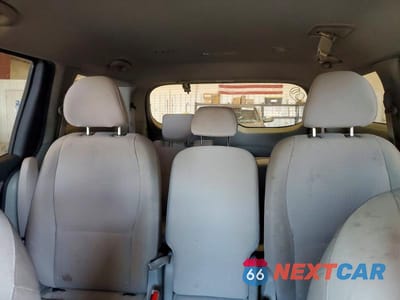 Zdjęcie 10 z 13 samochodu: 2016 KIA SEDONA LX VIN:KNDMB5C17G6143306 - miniatura