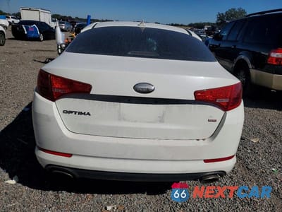 Zdjęcie 6 z 12 samochodu: 2013 KIA OPTIMA LX VIN:5XXGM4A70DG194619 - miniatura