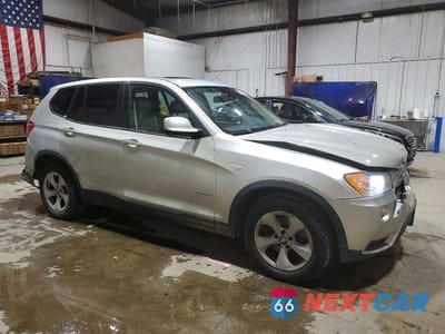 Czwarte zdjęcie samochodu z boku: 2011 BMW X3 XDRIVE28I VIN:5UXWX5C56BL712314 - miniatura
