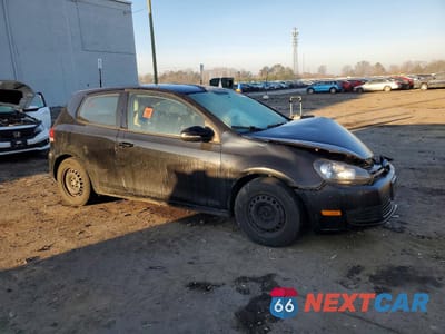 Czwarte zdjęcie samochodu z boku: 2010 VOLKSWAGEN GOLF VIN:WVWBA7AJ8AW277497 - miniatura