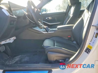 Zdjęcie 7 z 11 samochodu: 2023 BMW 330XI VIN:3MW89FF0XP8D41146 - miniatura