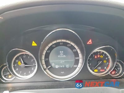 Zdjęcie 9 z 11 samochodu: 2011 MERCEDES-BENZ E 350 VIN:WDDKK5GFXBF056480 - miniatura