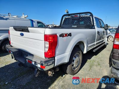 Trzecie zdjęcie samochodu z tyłu: 2022 FORD F350 VIN:1FT7W3B64NEF59741 - miniatura