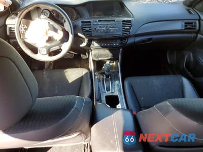 Zdjęcie 8 z 12 samochodu: 2017 HONDA ACCORD SPORT VIN:1HGCR2F58HA077479 - miniatura