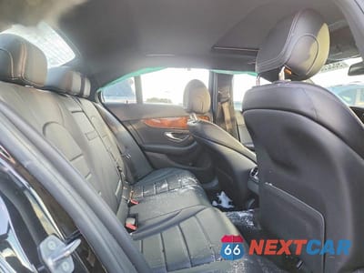 Zdjęcie 10 z 11 samochodu: 2018 MERCEDES-BENZ C 300 4MATIC VIN:55SWF4KB7JU270830 - miniatura