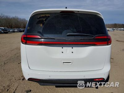 Zdjęcie 6 z 13 samochodu: 2023 CHRYSLER PACIFICA TOURING L VIN:2C4RC1BG1PR538284 - miniatura