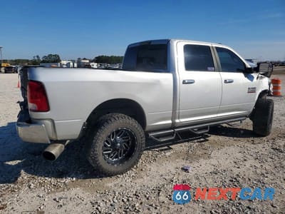 Trzecie zdjęcie samochodu z tyłu: 2015 RAM 2500 SLT VIN:3C6UR5DL9FG571295 - miniatura