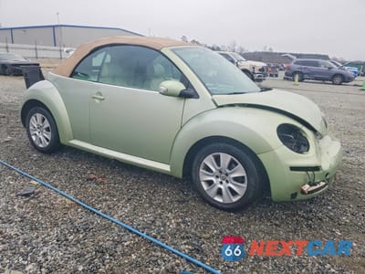 Czwarte zdjęcie samochodu z boku: 2008 VOLKSWAGEN NEW BEETLE CONVERTIBLE S VIN:3VWPG31Y18M417262 - miniatura