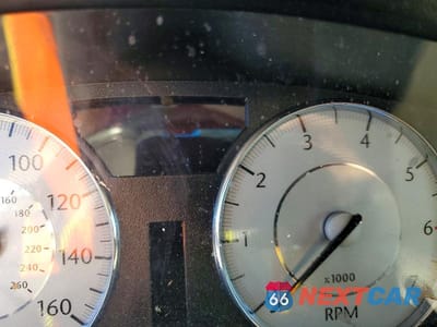 Zdjęcie 9 z 11 samochodu: 2008 CHRYSLER 300C VIN:2C3KA63H88H242251 - miniatura