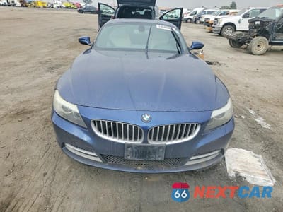 Piąte zdjęcie samochodu w środku: 2009 BMW Z4 SDRIVE35I VIN:WBALM73529E164574 - miniatura