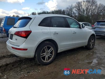 Trzecie zdjęcie samochodu z tyłu: 2017 AUDI Q5 PREMIUM VIN:WA1C2AFP1HA066347 - miniatura