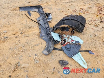 Zdjęcie 12 z 12 samochodu: 2024 MERCEDES-BENZ E 350 4MATIC VIN:W1KLF4HB2RA045463 - miniatura