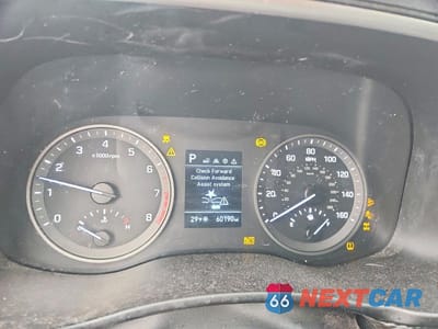 Zdjęcie 9 z 12 samochodu: 2021 HYUNDAI TUCSON SE VIN:KM8J2CA42MU365985 - miniatura
