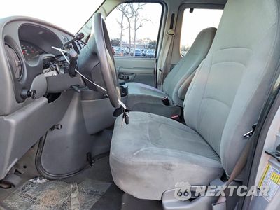 Zdjęcie 7 z 13 samochodu: 2008 FORD ECONOLINE E350 SUPER DUTY WAGON VIN:1FBSS31L48DB16758 - miniatura