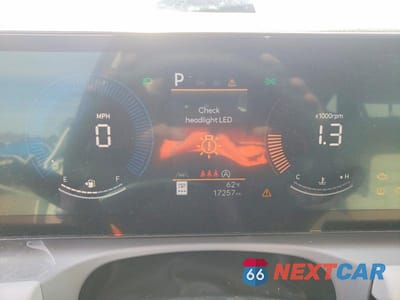 Zdjęcie 9 z 12 samochodu: 2025 HYUNDAI TUCSON SE VIN:3KMJA3DE9SE021168 - miniatura