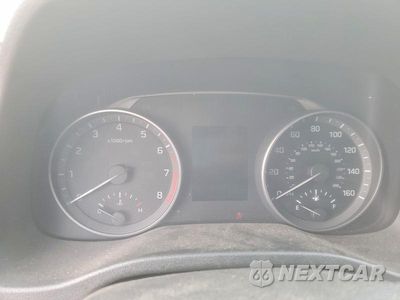 Zdjęcie 9 z 11 samochodu: 2018 HYUNDAI ELANTRA SEL VIN:KMHD84LF0JU449685 - miniatura