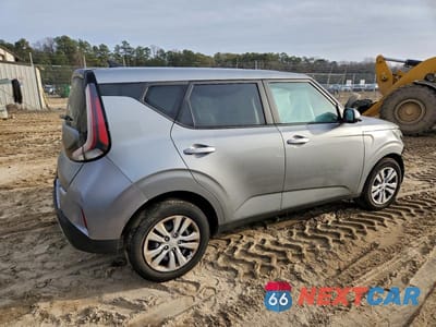 Trzecie zdjęcie samochodu z tyłu: 2025 KIA SOUL LX VIN:KNDJ23AU0S7948880 - miniatura