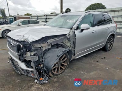 2017 VOLVO XC90 T6 YV4A22PK8H1177075 - główne zdjęcie licytacji z USA - miniatura