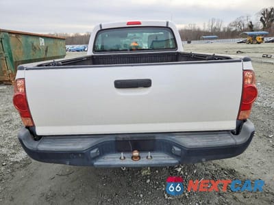 Zdjęcie 6 z 11 samochodu: 2014 TOYOTA TACOMA VIN:5TFNX4CN9EX038941 - miniatura