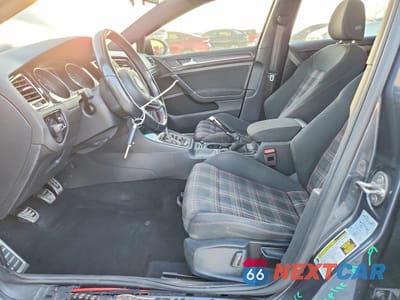 Zdjęcie 7 z 14 samochodu: 2018 VOLKSWAGEN GTI S VIN:3VW547AU4JM254830 - miniatura