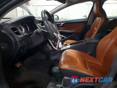 Zdjęcie 7 z 11 samochodu: 2012 VOLVO S60 T5 VIN:YV1622FS4C2141259 - miniatura