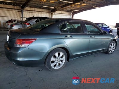 Trzecie zdjęcie samochodu z tyłu: 2008 HONDA ACCORD EX VIN:JHMCP26778C047625 - miniatura