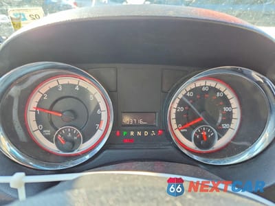 Zdjęcie 9 z 13 samochodu: 2015 DODGE GRAND CARAVAN SXT VIN:2C4RDGCG0FR523532 - miniatura